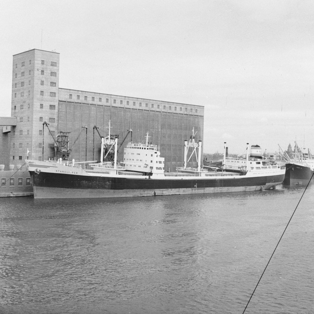 Photos Navires du monde construit entre 1950-1960 (1) Starcl10