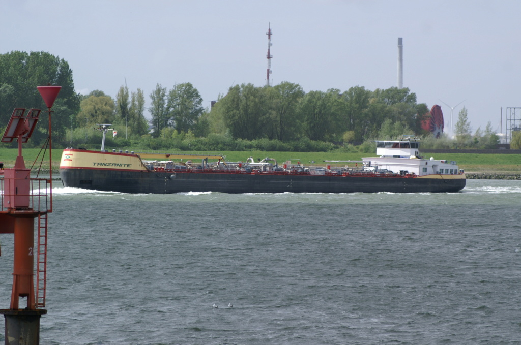 Photos des Navires Belge de la marchande,Fluviale et Pêche 3 Tanzan10