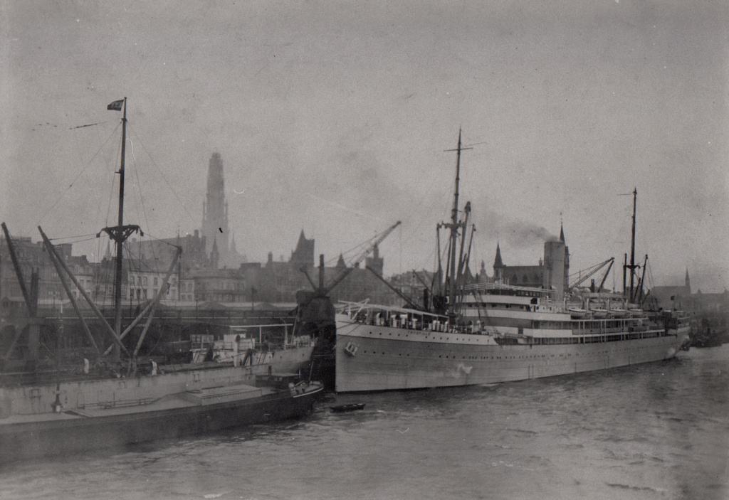 Photos General cargo avant 1940 (Plus 3000gt) 5 Thysvi10
