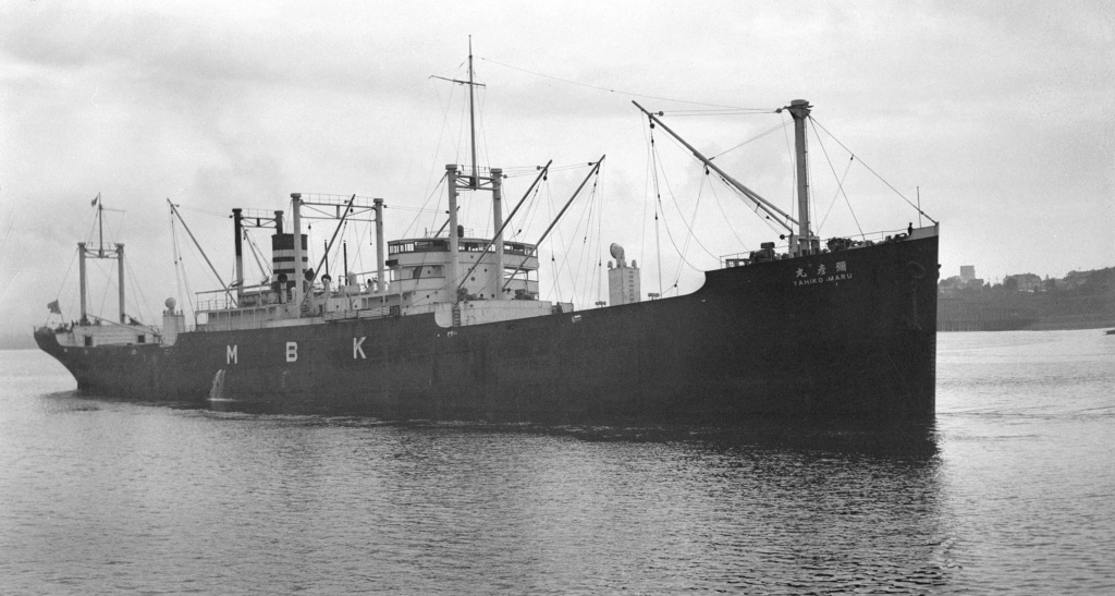 Photos General cargo avant 1940 (Plus 3000gt) 7 Yahiko10