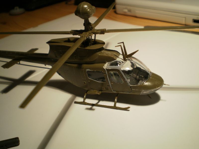 [Chrono Fevrier 2013] OH58D Combat Scout - Italeri Pa161011