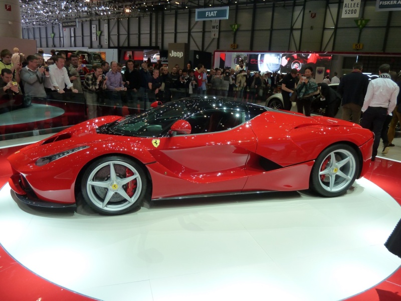 2013 - [Ferrari] LaFerrari [F150] - Page 20 0210