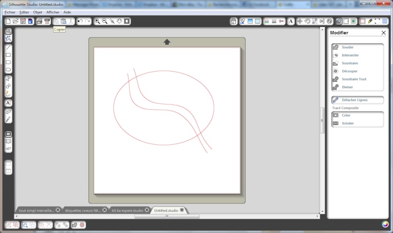 Découper une forme avec 2 lignes courbes Crafty10