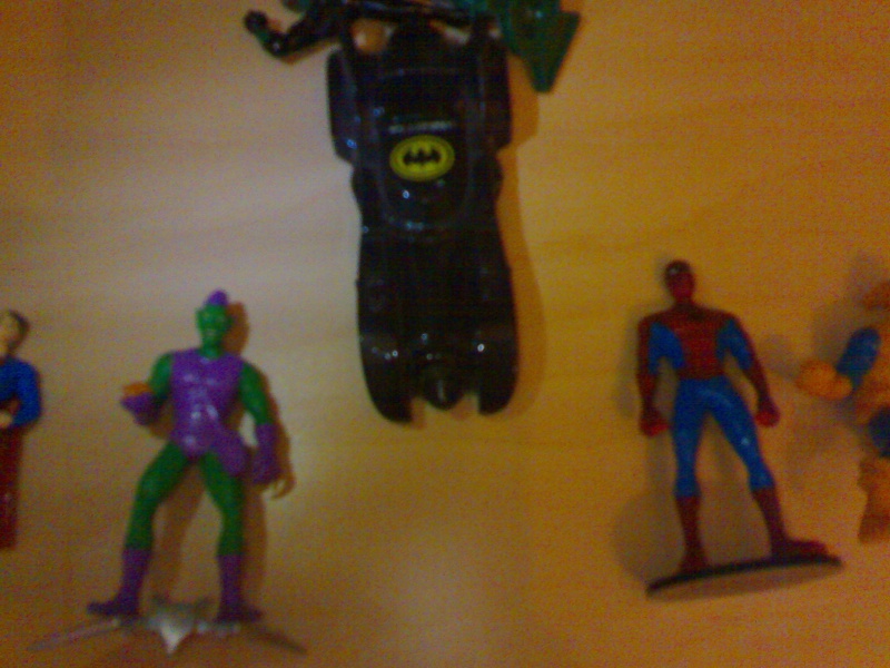 Cerco batmobileeeeee Bat-ca10