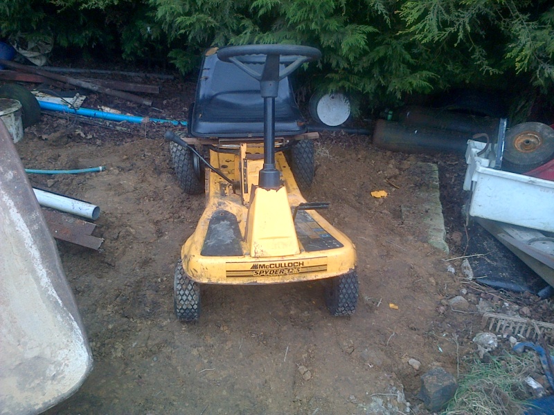 Mc CULLOCH SPYDER REAR ENGINE SWAMP/MUD MOWER Img-2017