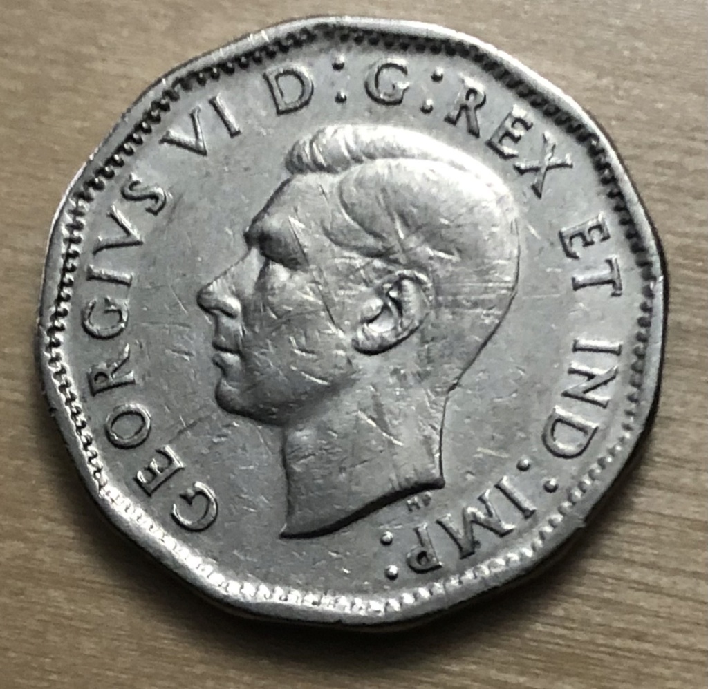 1946 - Plug "6" - Éclat Coin "6" (Die Chip 6) Img_4411