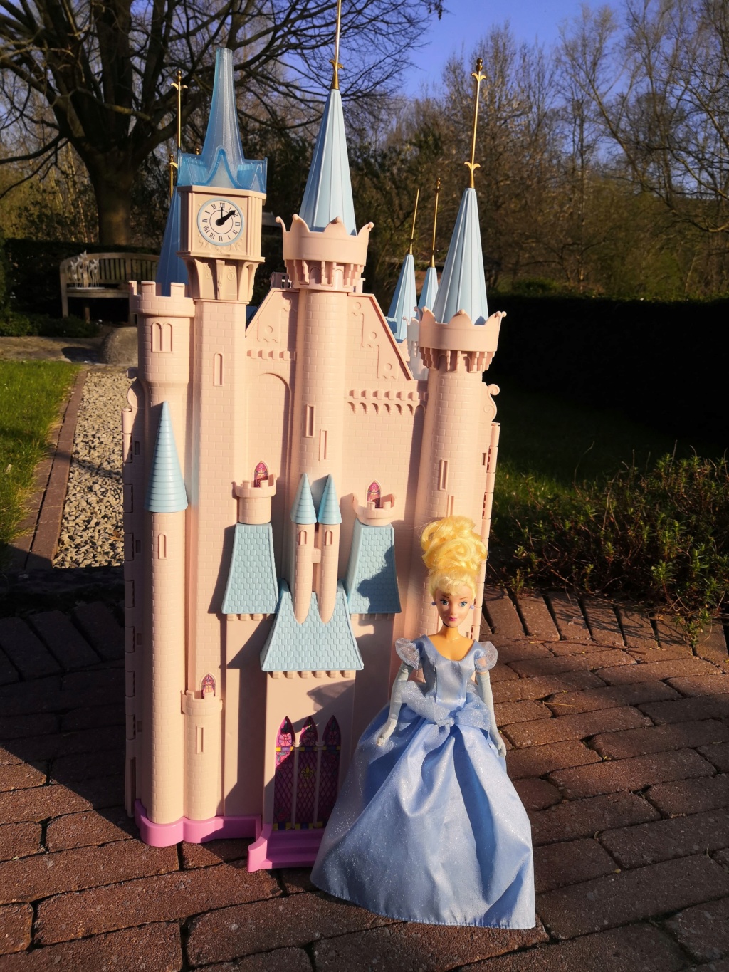 The Disney Castle Collection - Page 6 92022410