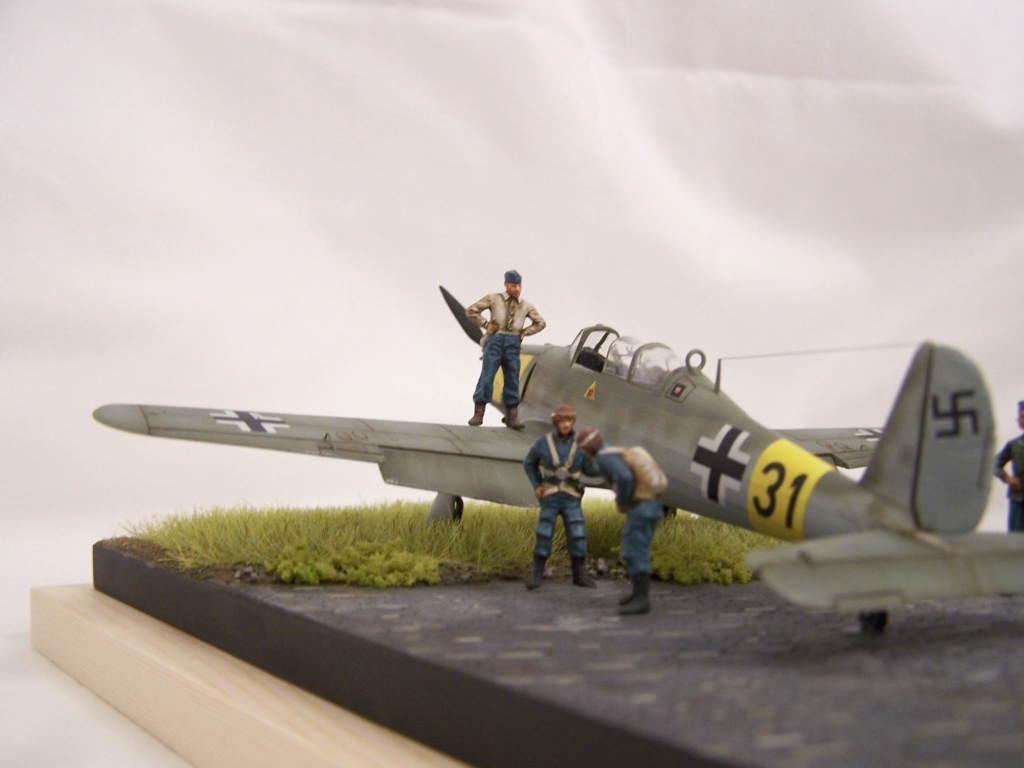 Par où tout commence ...Arado AR96 Heller 1/72 terminé 100_1655