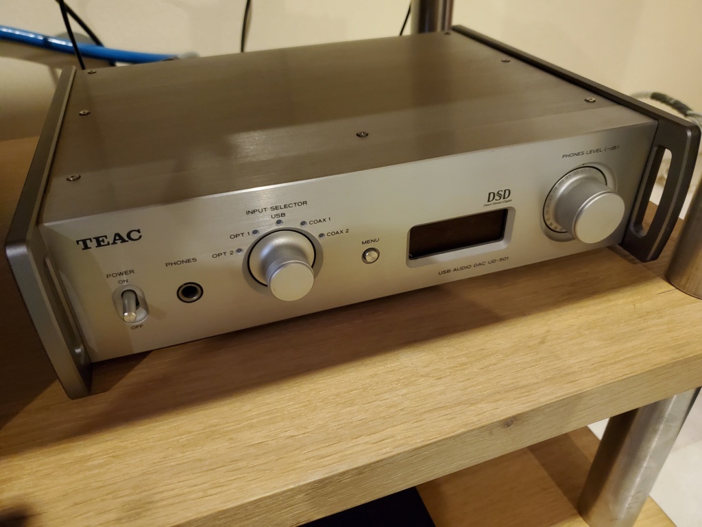 Teac UD-501 digital analogue converter (sold) 2020-013