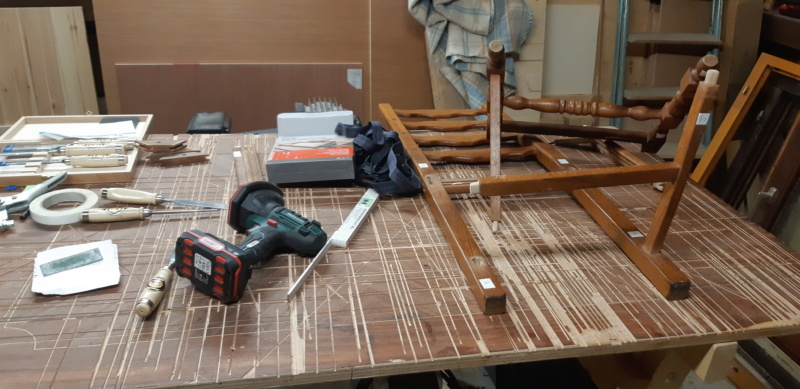 RÉPARATION TABLE ET CHAISES en bois... 20200127