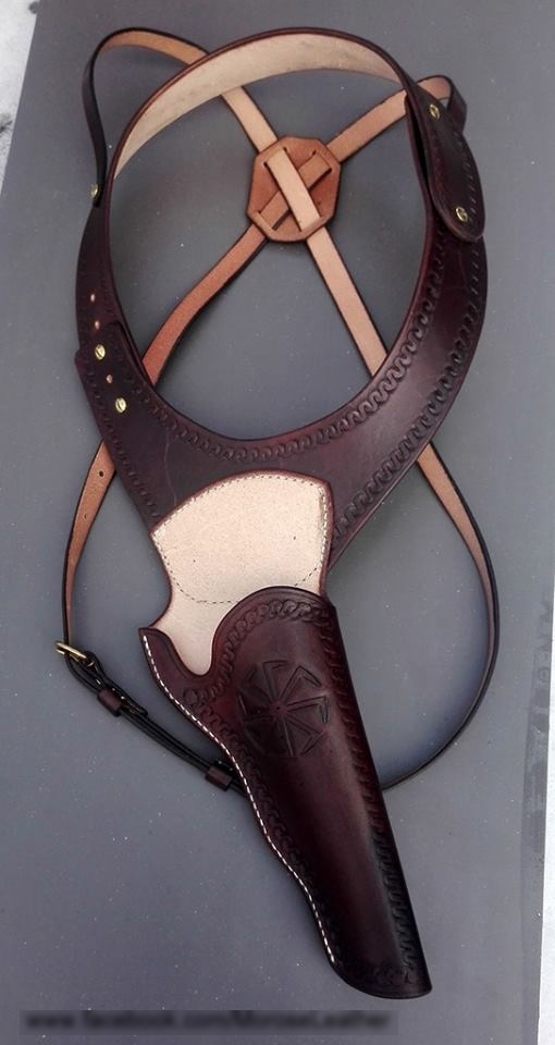 Custom leatherwork - holsters, belts, pouches etc. Morose20
