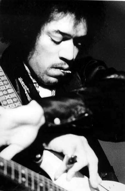 Jimi Hendrix - Page 16 96138810