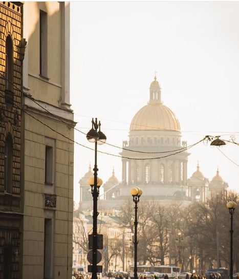 Петербургская молодежь сегодня в центре внимания E11