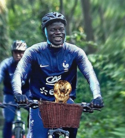 N'Golo Kante au MacDonald Kante_11