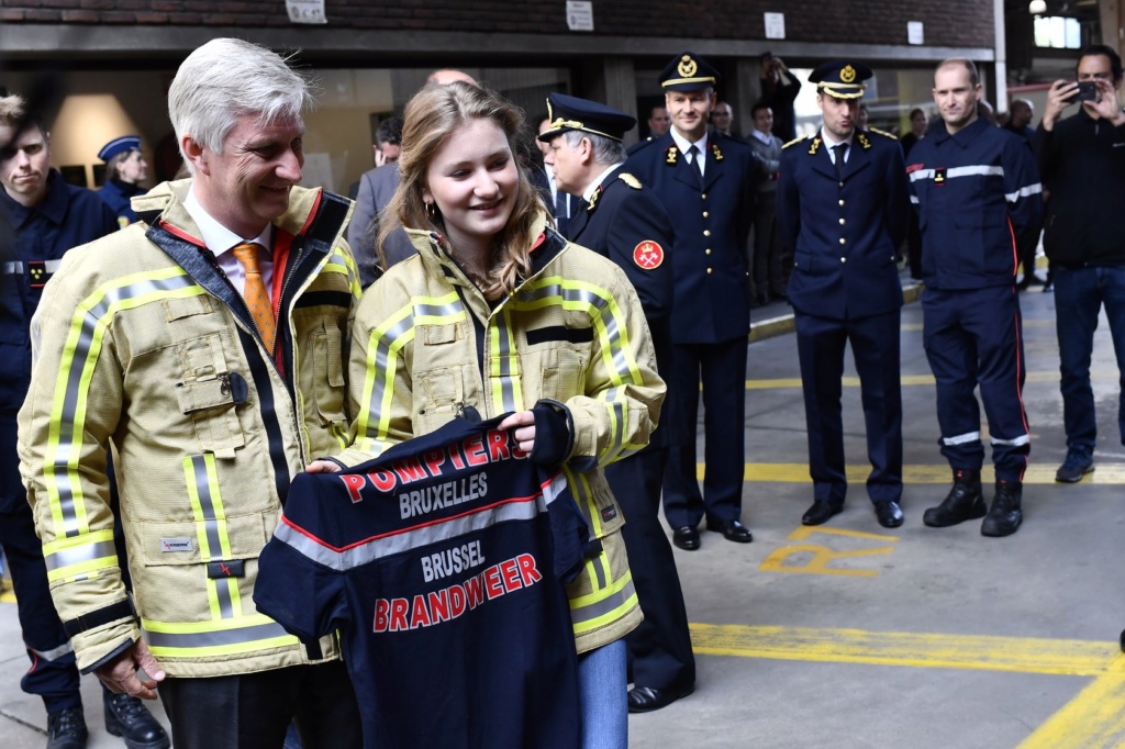 Visite royale au centre de formation des pompiers de Bruxelles (26/04/2019 + photos) 58814510