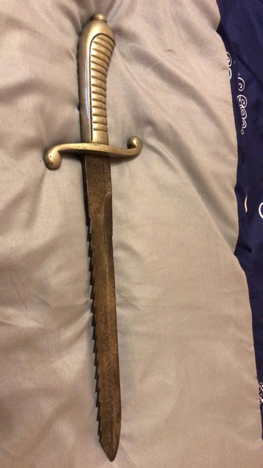 glaive sapeur louche ? 89306610