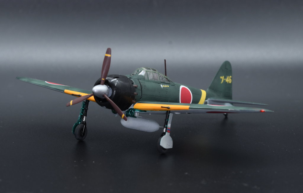 A6M5b et A6M7, les dernières versions du Zero - Maquettes Tamiya et Academy - 1/72 A6_m5b12