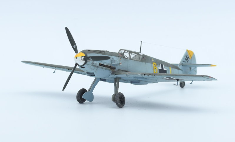 Série Bf109 versions rares - l'histoire continue : Bf 109 E5 - Page 3 Bf_10103