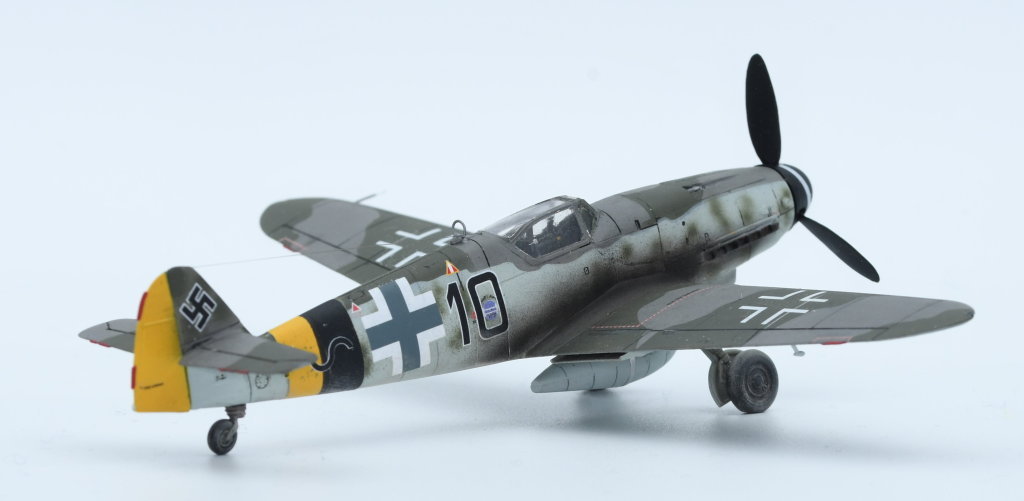 (GB JICEHEM) [AZ Model] Messerschmitt Bf109G-14/AS  1/72 - Page 2 Bf_10126