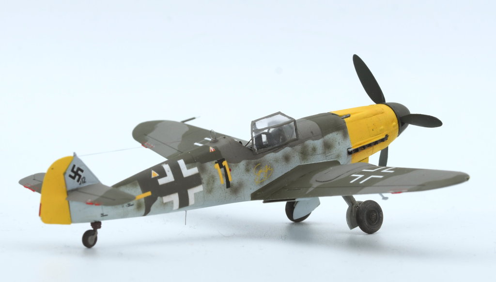 (GB JICEHEM) [AZ Model] Messerschmitt Bf109G-14/AS  1/72 - Page 2 Bf_10132