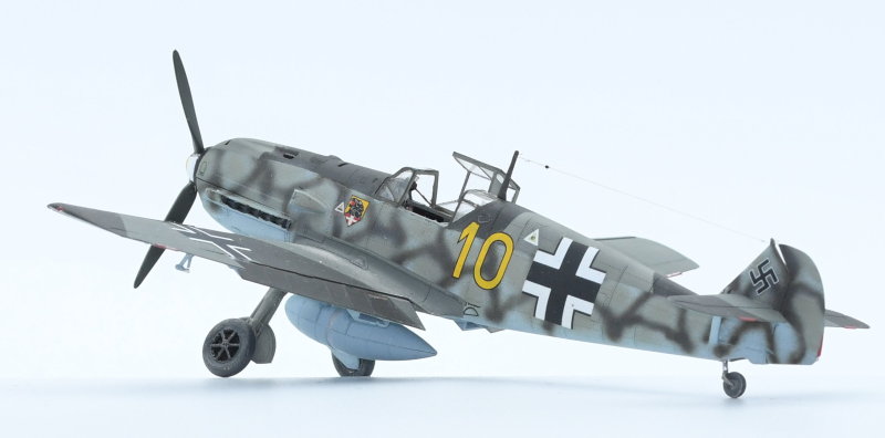 Série Bf109 versions rares - l'histoire continue : Bf 109 E5 - Page 3 Bf_10990