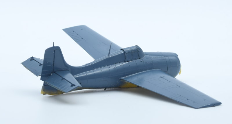 Grumman F4F4 Wildcat - 1/72 - Arma Hobby Croix138