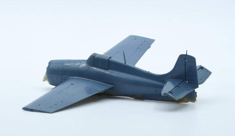 Grumman F4F4 Wildcat - 1/72 - Arma Hobby Croix139