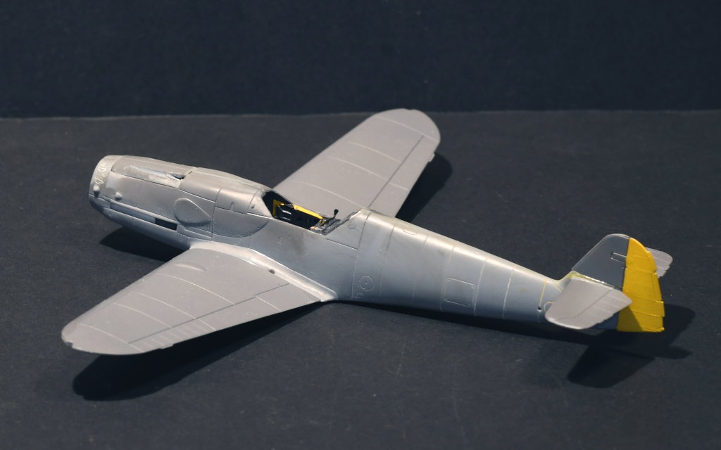 (GB JICEHEM) [AZ Model] Messerschmitt Bf109G-14/AS  1/72 Croix229