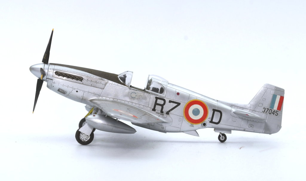 North American F6 C - Maquettes Arma Hobby et Academy - 1/72 F6_c1_20