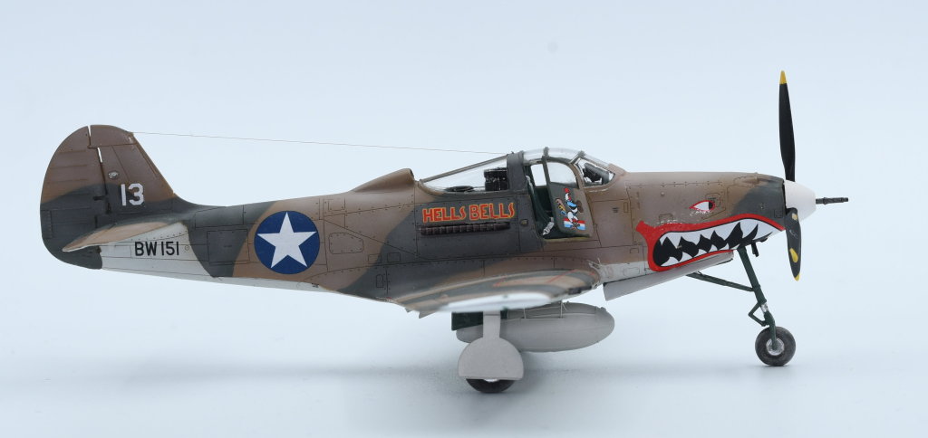 [Arma Hobby] 1/72 - Bell P-39 Airacobra  - Page 3 P400-212