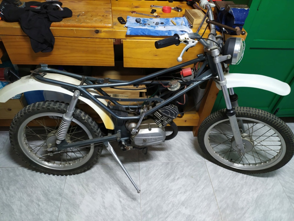 cross h3 -registronex - Derbi Cross 50V4 - Restauración depósito FIN Whatsa11