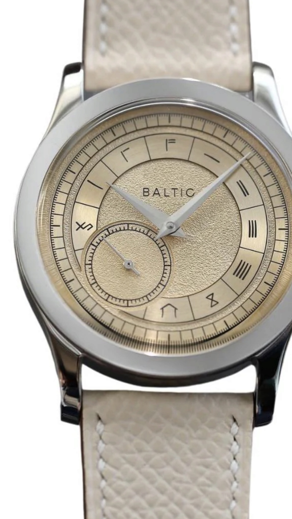 Baltic Watch - tome 3 - Page 34 Img_1912