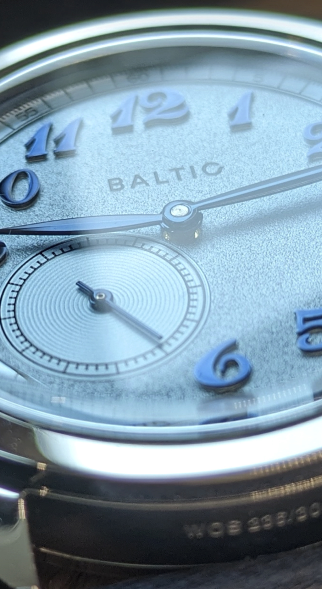 christopher ward - Baltic Watch - tome 3 - Page 31 Screen10