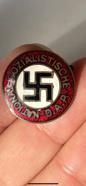 Insigne NSDAP pour authentification Thumbn12