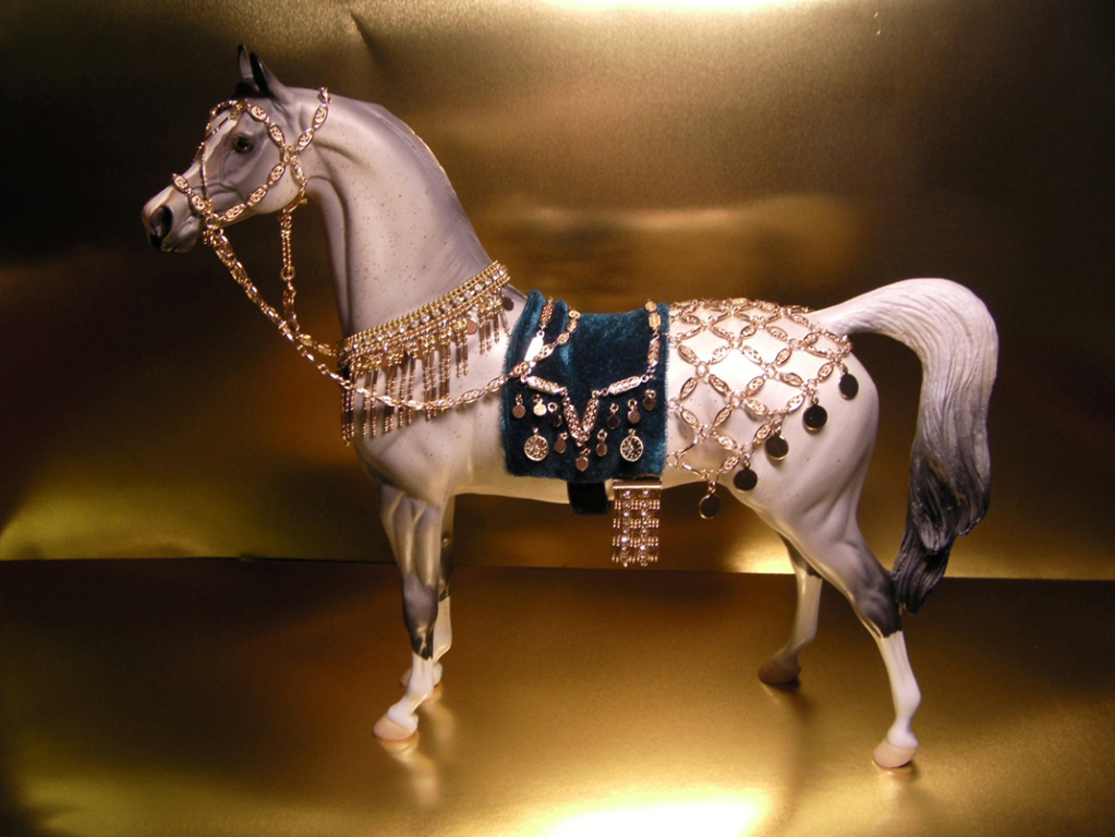 Figurines of horses and harness. 115