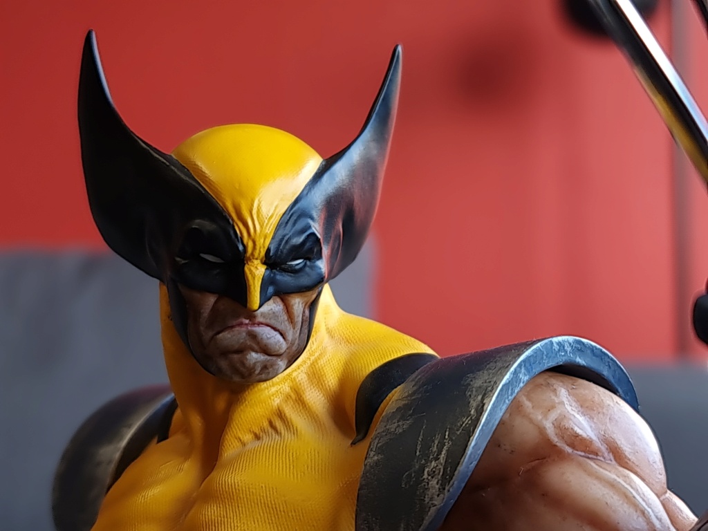 WOLVERINE - Custom Paint Semic - Erick Sosa 20211014