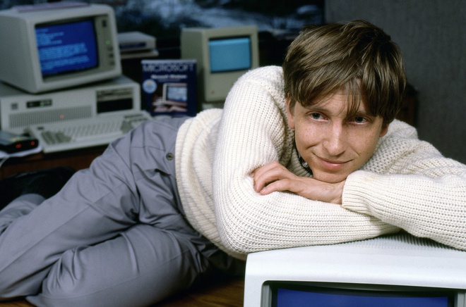 Bill Gates thường làm việc thâu đêm Thumb_10