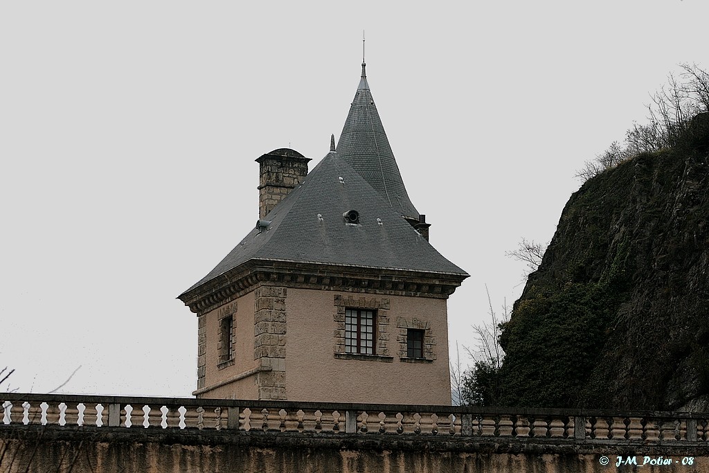 Le Chateau de VIZILLE (Isère) Chatea14