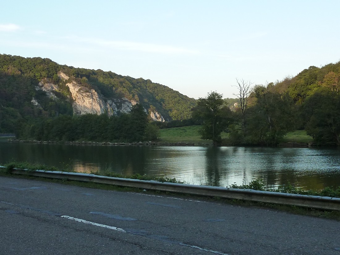 30 sept 13: Balade le long de la Meuse près de Dinant. Hastia13