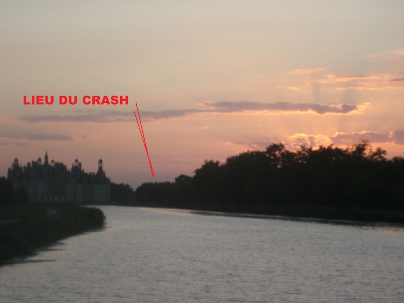 crash d'un B24 pres du chateau de Chambord Gedc1410