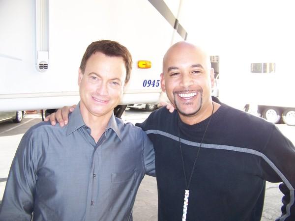 Gary Sinise - Page 22 L_2f2110