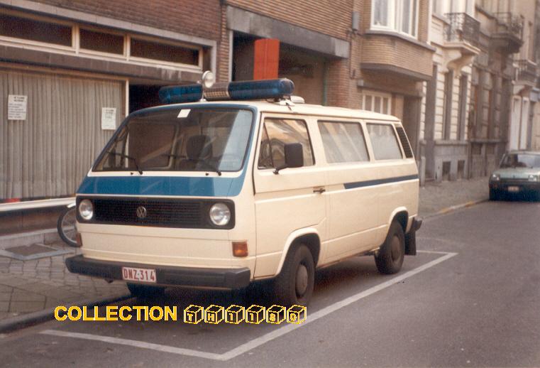 Anciens services ambulances - Page 4 110