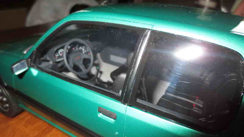 PEUGEOT 205 GTI GRIFFE 1/12 Img_0015