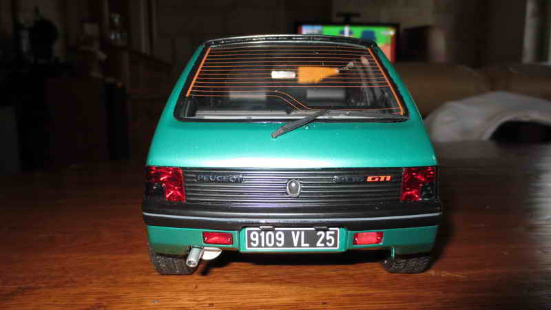 PEUGEOT 205 GTI GRIFFE 1/12  Img_0017