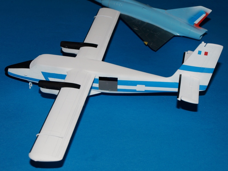 [Matchbox]DHC-6 Twin Otter 1/72. Finex le 12/09/13 (page 4). - Page 2 P1011217