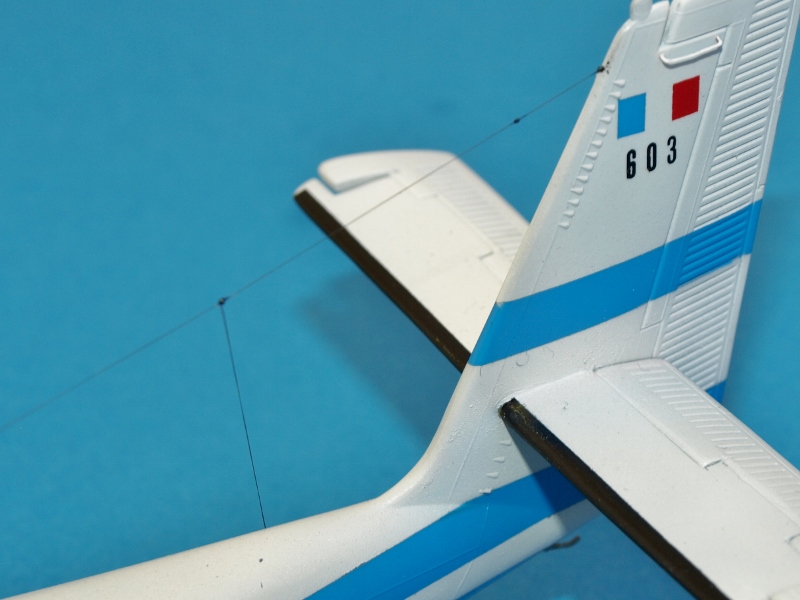 [Matchbox]DHC-6 Twin Otter 1/72. Finex le 12/09/13 (page 4). - Page 2 P1011237