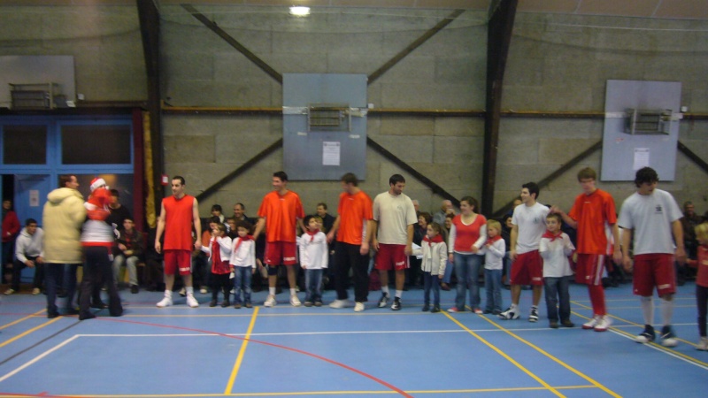 L'Ecole de basket du SCAN lors de SCAN / JAO. Edb_so15