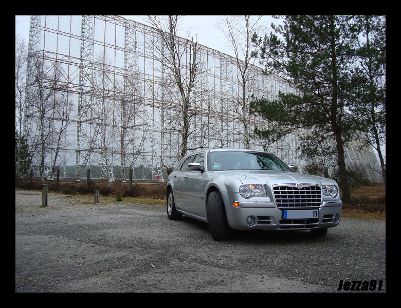 [Présentation] Chrysler 300C Touring/CRD/Bright Silver - Page 2 Dsc05115