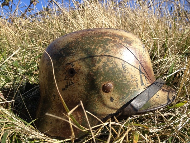Souvenir de Normandie : casque M40 LW Felddivision 3 tons Img_0423
