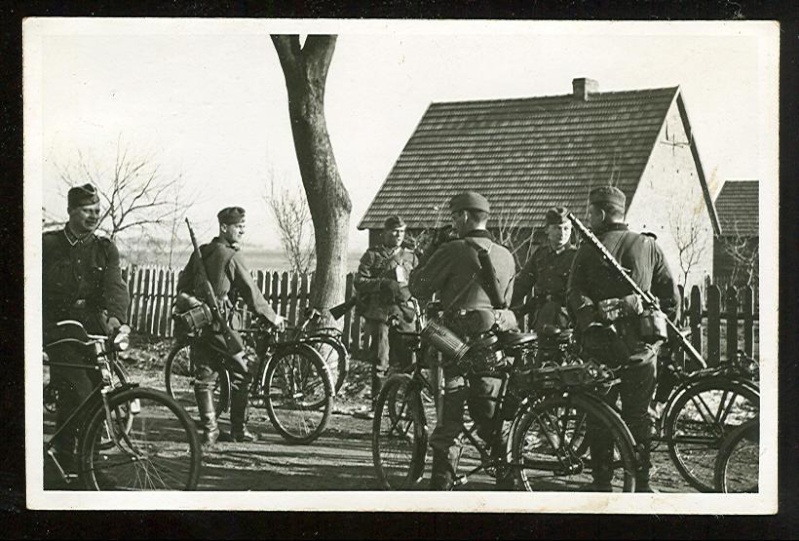 Les vélos de l'armée Allemande ww2 Bicycl10
